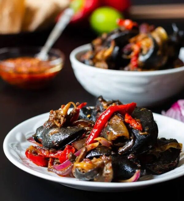 Peppered Snails